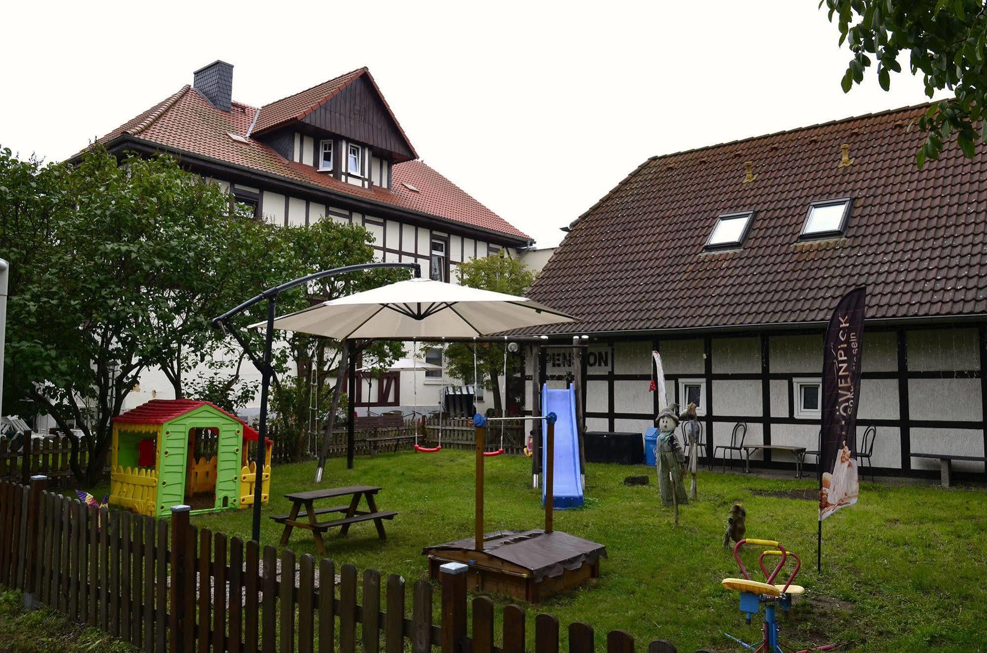 Pension Am Stadtrand Zerbst Экстерьер фото